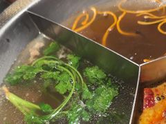 -廖掌柜·重庆鲜货火锅(上海首店)