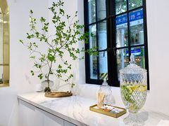 -Fridi Patisserie Cafe