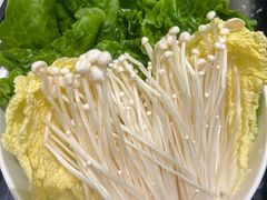 -红鼎豆捞·非遗鲍皇汤火锅(宝丰路店)