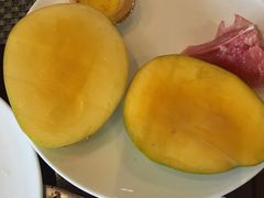 -荣誉国际酒店-云顶旋转餐厅