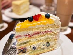 水果千层蛋糕-HARBS(渋谷ヒカリエ シンクス店)