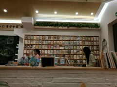 -猫的天空之城概念书店(景德镇陶溪川店)
