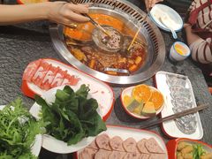 -醉董牛川派鲜肉自选火锅(烟台店)