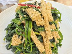 菠菜拌面筋-贯贯吉·清真餐厅(浙江中路店)