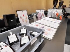 -M Stand(深圳布吉万象汇店)