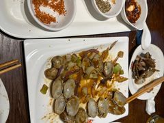 -三个大叔烤羊肉串·歌手驻唱·碳烤鲜肉(西三旗店)