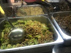 -咱家王新国把子肉(县东巷店)