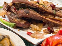 -老鄞江清水龙虾•赵赵家(江北店)
