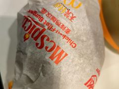 -麦当劳(上海虹桥站30B检票口楼上)