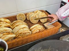 -张婆婆香酥锅盔(平福路店)