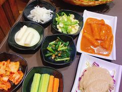 -杀猪天·韩国烤肉(铁路街第一分店)