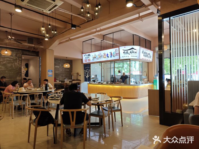 鹅掂·大岭山烧鹅图片