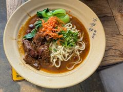 -方铲铲·成都板凳面(滨江银泰店)