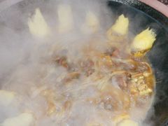 -边江铁锅炖鱼(振八街店)