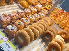 芝麻贝果-卡玛王子·面包·蛋糕(南山宝能环球汇店)