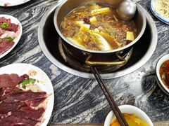 -乳仔牛牦牛汤锅 烤羊排(松潘古城店)