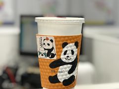 不正宗的鸳鸯奶茶-熊猫一间店欧式奶茶铺