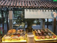 -广州花都皇冠假日酒店