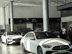 -天津波士信达奔驰4S店(卫津南路店)