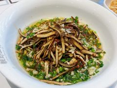 -靓虾二哥长沙地标小龙虾(五一广场店)