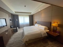 -昆明中心皇冠假日酒店