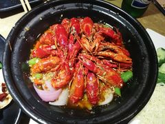 -何师烧烤·香辣蟹·川菜·30年老品牌(太古里旗舰店)