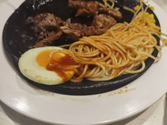 -汤姆家的牛排意面披萨(新城市广场店)