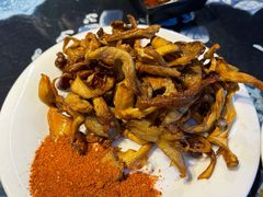 炸菌子-勺子米线·云南传统小吃市集(四方街店)