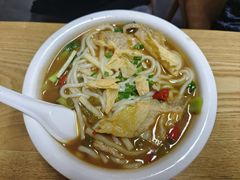 -牛八宝桂林米粉(八里庄店)