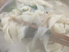-吕记清真美食城(永兴服装街店)