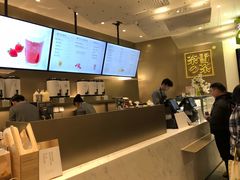 -奈雪的茶(市百一店)