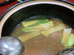 -菌之家·专业纯野生菌火锅·特色炒菌