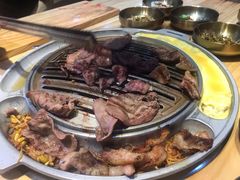 牛五花-金顺韩式烤肉·网红烤肉店(广利路店)