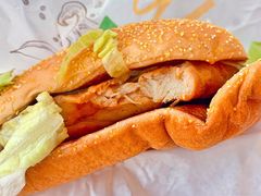 -麦当劳(展览路店)