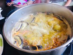 鸡汤锅-野菌皇海景野生菌火锅(滨海大道店)