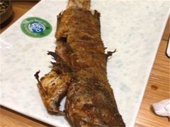 -河坝烧烤串城(虹桥中心店)