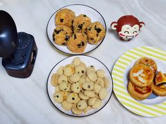 -鲍师傅糕点(青年汇店)