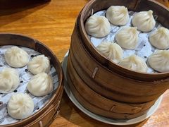 招牌鲜肉小笼-万寿斋(IST艾尚天地店)
