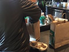 -星巴克(金谊广场店)