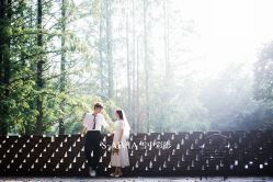 -雪中彩影婚纱摄影·微光艺术中心