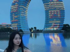 -湖州太湖旅游度假区-月亮广场