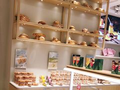 -好利来(曲江龙湖店)