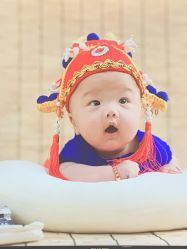 -亲吻宝贝儿童摄影