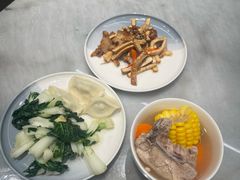 -臻爱住家月嫂育儿嫂(万达店)