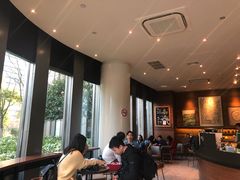 -星巴克臻选(上海长风大悦城店)