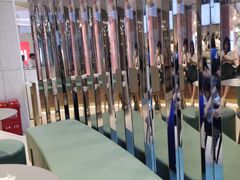 -奈雪的茶(亨特国际广场店)