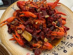 麻辣小龙虾-嘉陵楼馋嘴城(簋街总店)