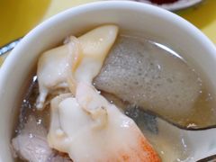 竹荪小蚌炖土猪肉汤-南海渔村(火炬园店)