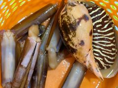 -潘先生平价海鲜城(神州半岛店)