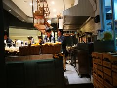 -The open life(万象城店)
